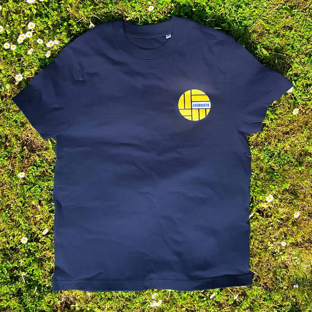 Leedsista ball logo pocket print t-shirt